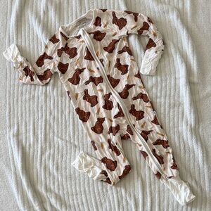 Caden Lane “Bunny Bites” Convertible Zip Romper 6-12 mos